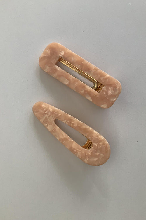 chic marble style hair clips,  Each piece features a unique marble pattern, colors: old pink and beige